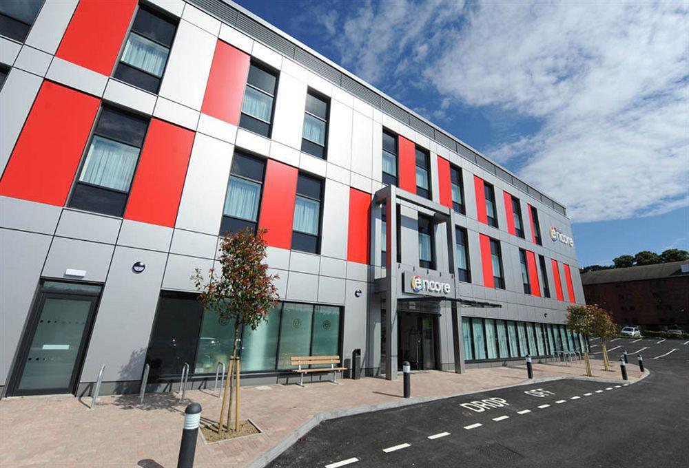 Holiday Inn London Luton Airport By Ihg Exterior foto